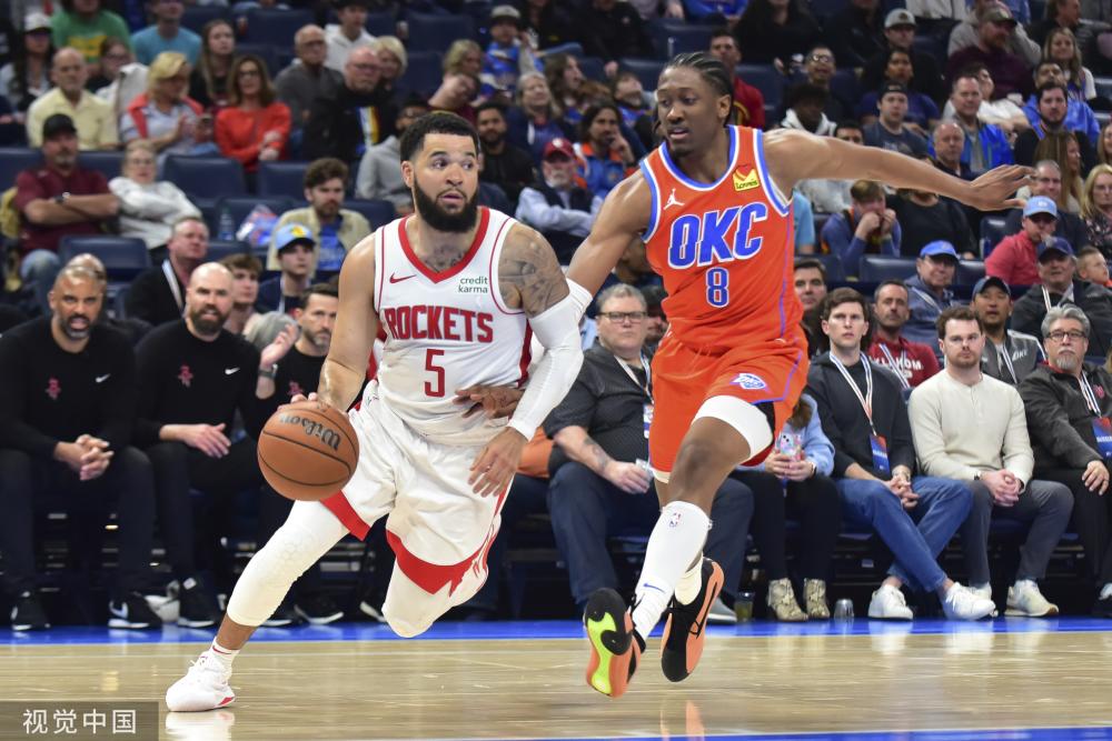 手的出现让 手的出现让