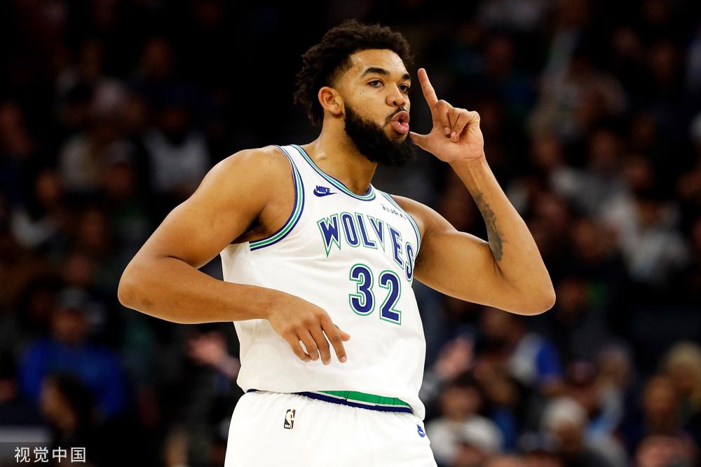 了无数球迷 了无数球迷