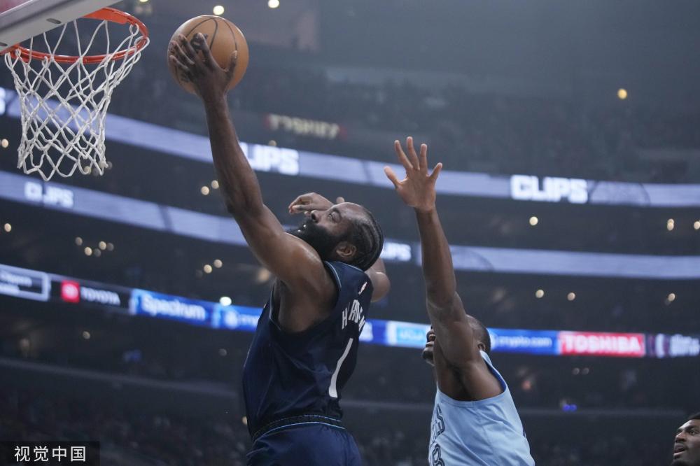 而曼奇尼正 而曼奇尼正